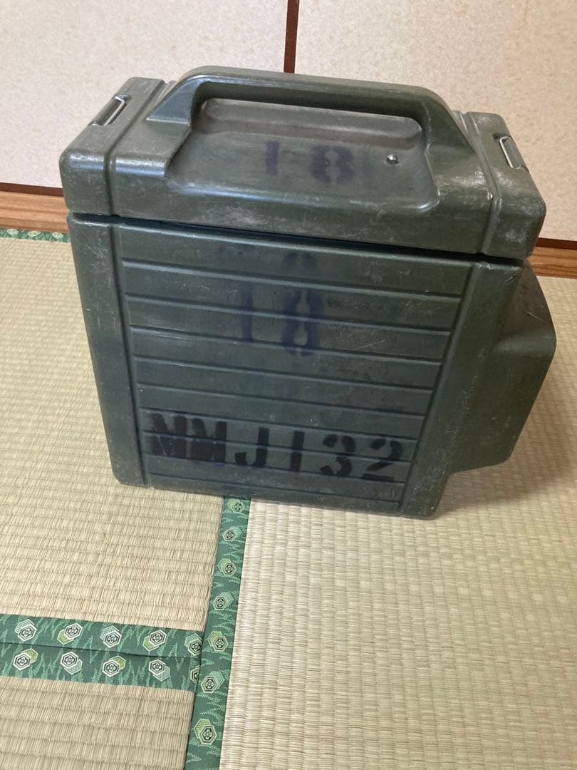 米軍実物　SINT PLAST 11Lウォーターサーバー コンテナ　ジャグ