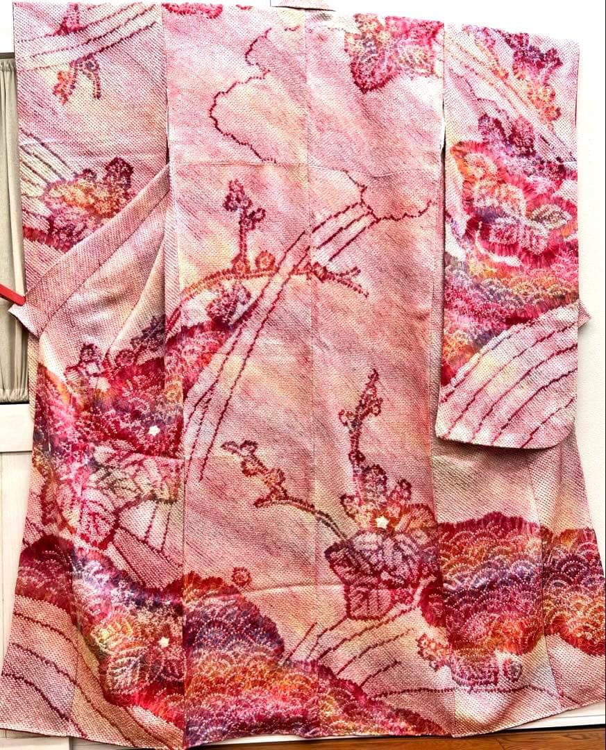 総絞り振袖　正絹　成人式振袖