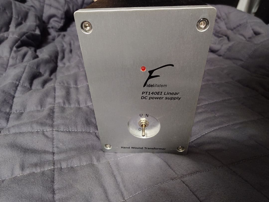 PT140EI 12Vリニア DC電源