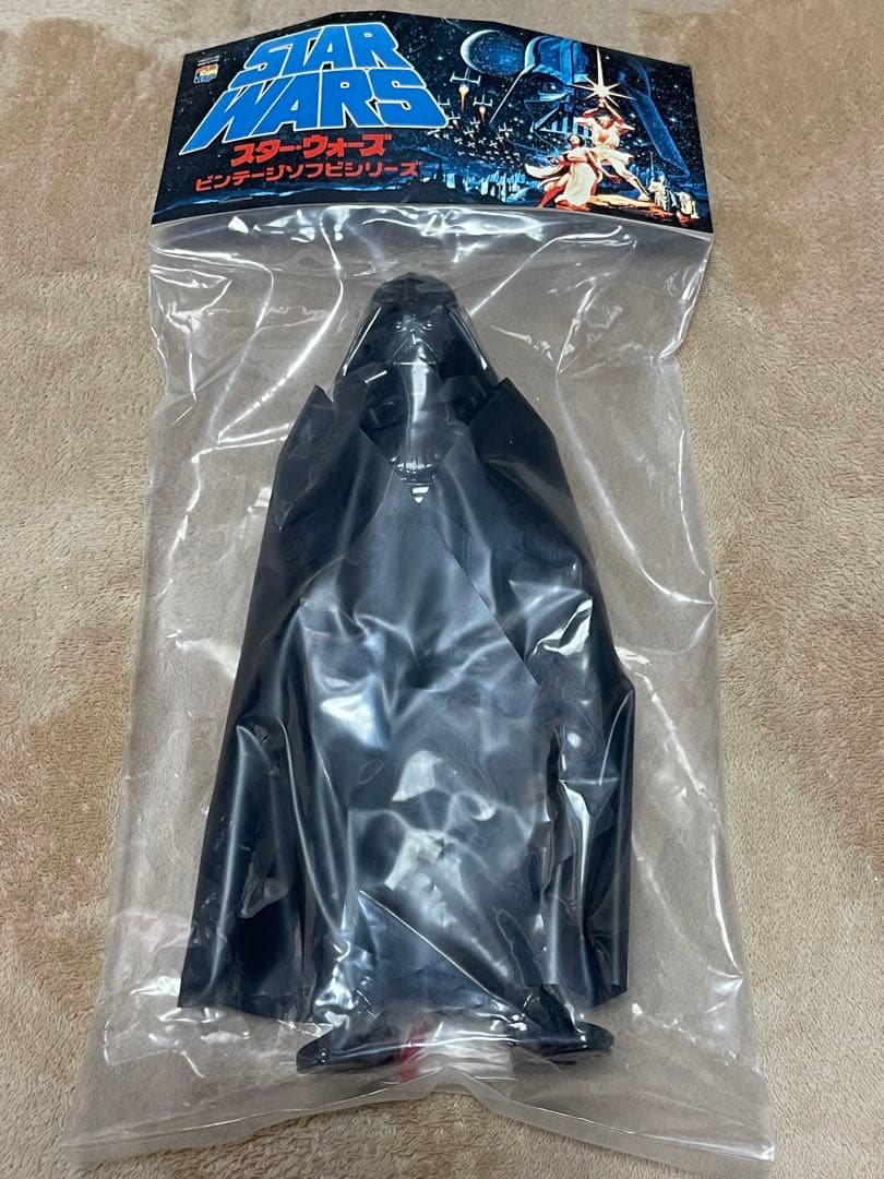 メディコムトイ　スターウォーズ　ビンテージソフビシリーズ　ダースベーダー　未開封